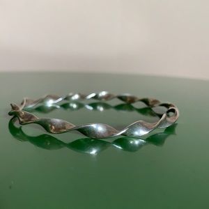Sterling Silver twisted bangle